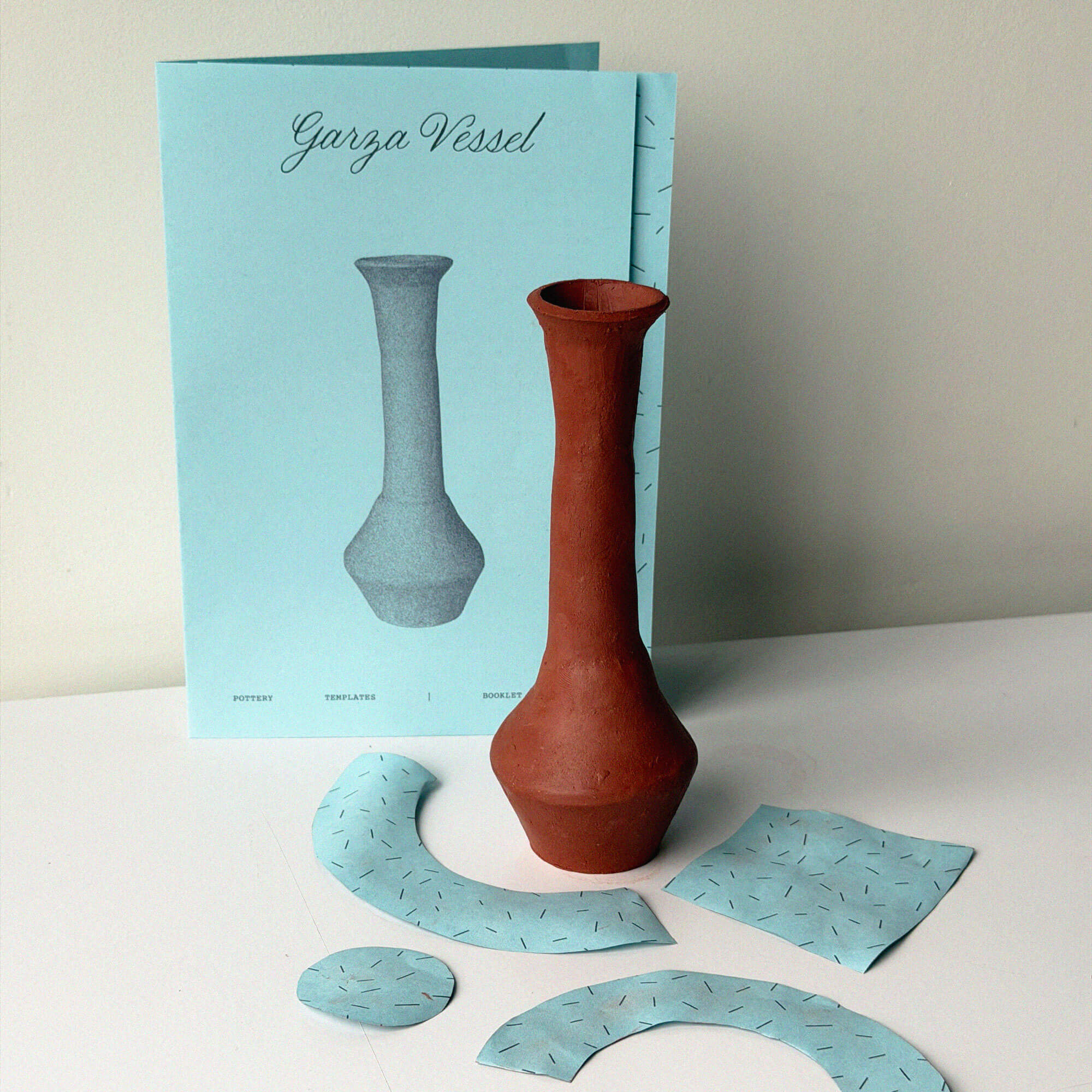Garza Bud Vase — Booklet Nº4